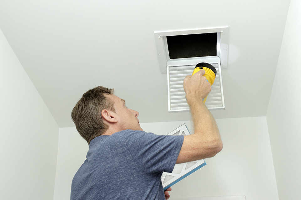 Air duct cleaning: what you should know | Save on Energy